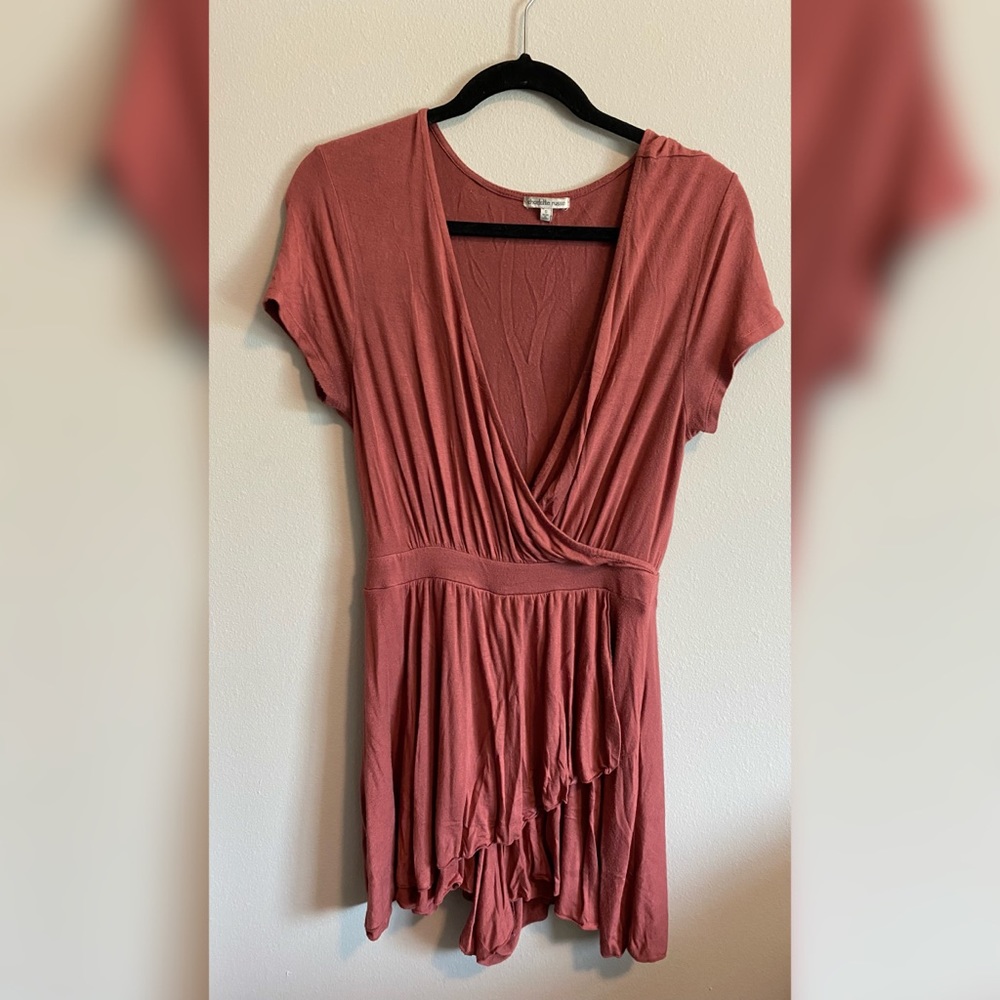 Rose color short sleeve romper dress